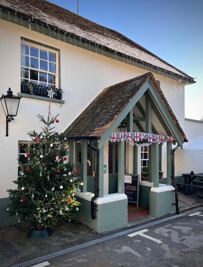The Kings Head Hotel Dorking Eksteriør billede